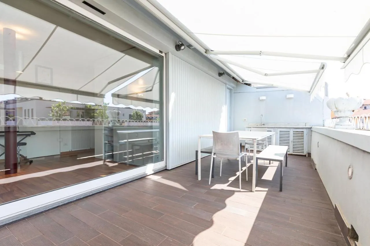 Citta Studi Terrace Suite With Jacuzzi - Top Collection location